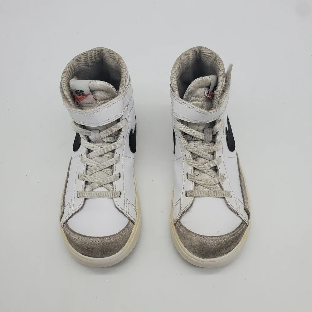 Nike BLAZER MID' 77 Sneakers Youth Kid's Sz 13.5C White Black Shoes DA4086-102